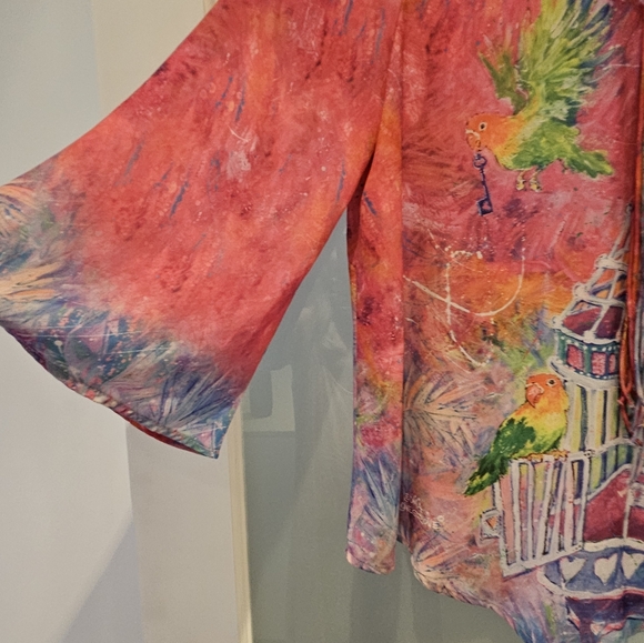 Bird print top. Wear art. Flat friendly! - Picture 9 of 10